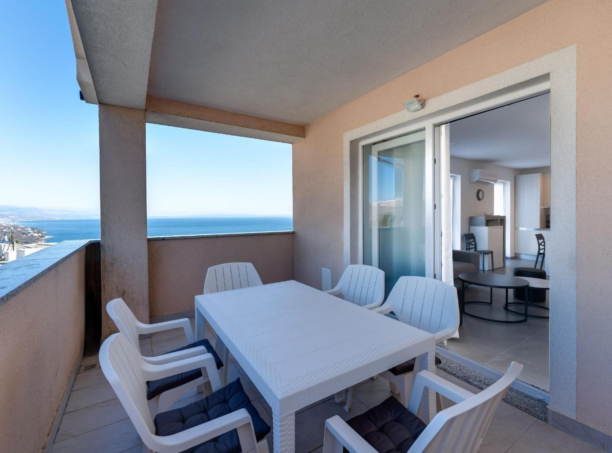 אופטיה Apartments Baricevic מראה חיצוני תמונה