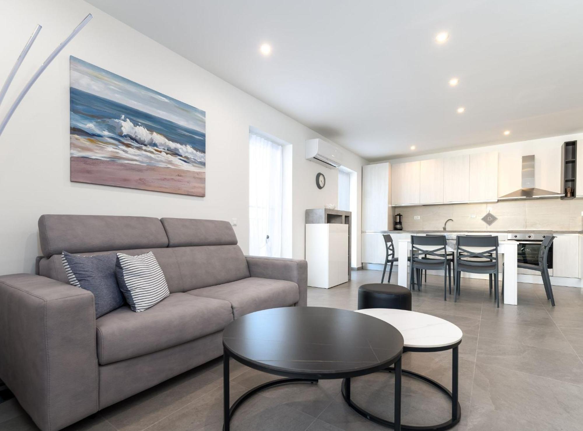אופטיה Apartments Baricevic מראה חיצוני תמונה